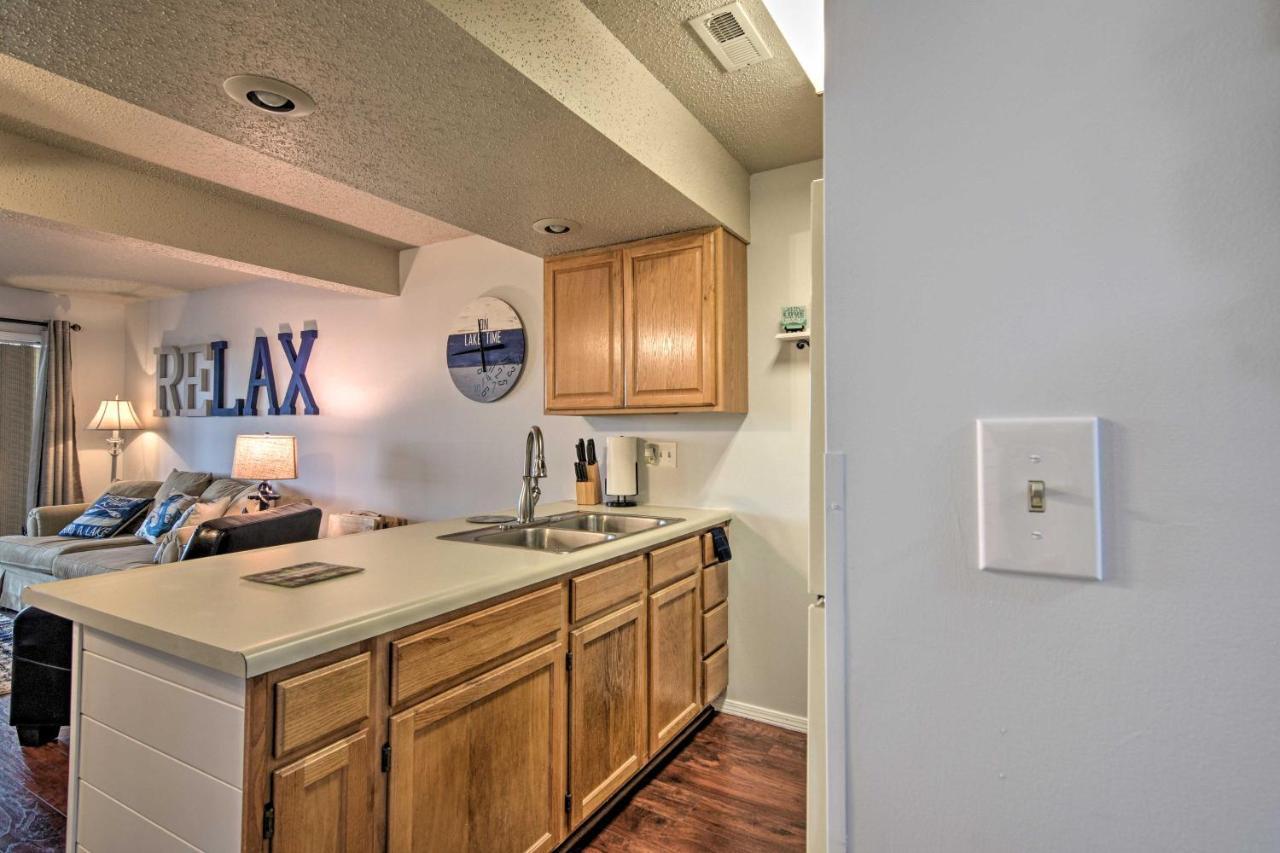 Reed Springs Condo With Furnished Deck And Pool Access Reeds Spring المظهر الخارجي الصورة