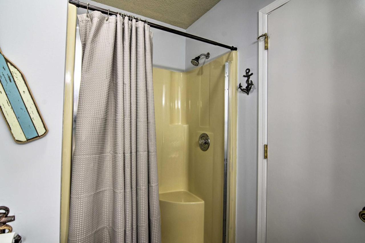 Reed Springs Condo With Furnished Deck And Pool Access Reeds Spring المظهر الخارجي الصورة
